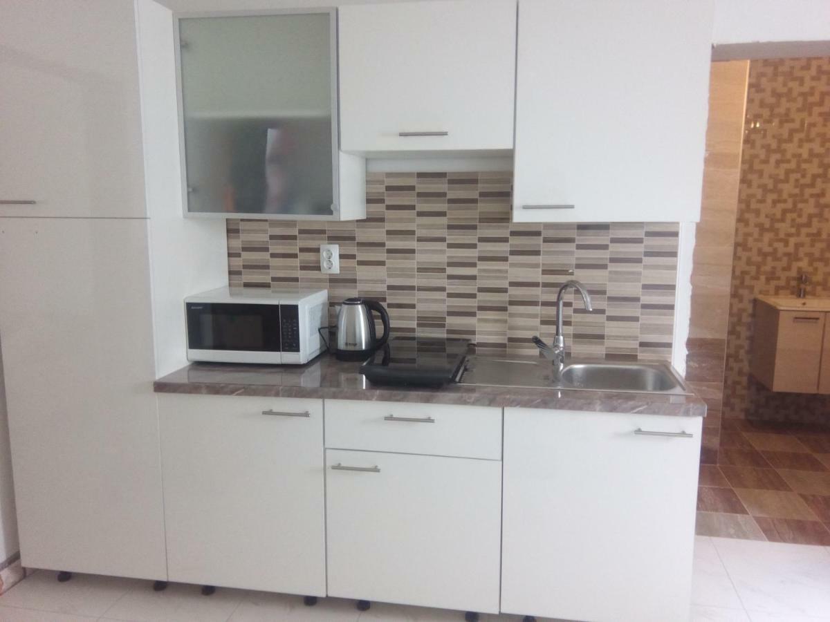 Apartmani Fran ヴィル エクステリア 写真