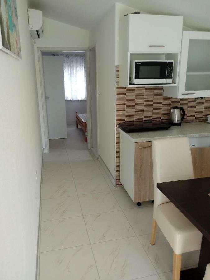 Apartmani Fran ヴィル エクステリア 写真